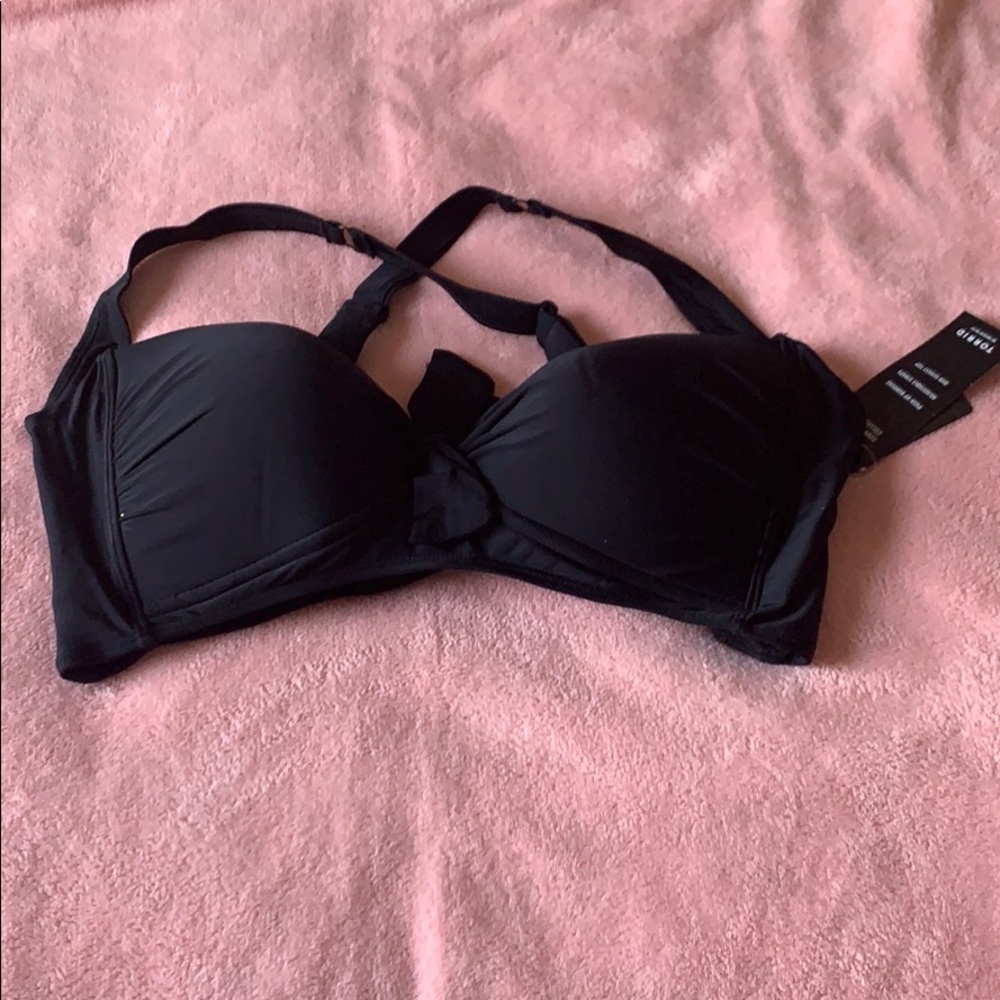 Torrid Size 1 Bikini Top